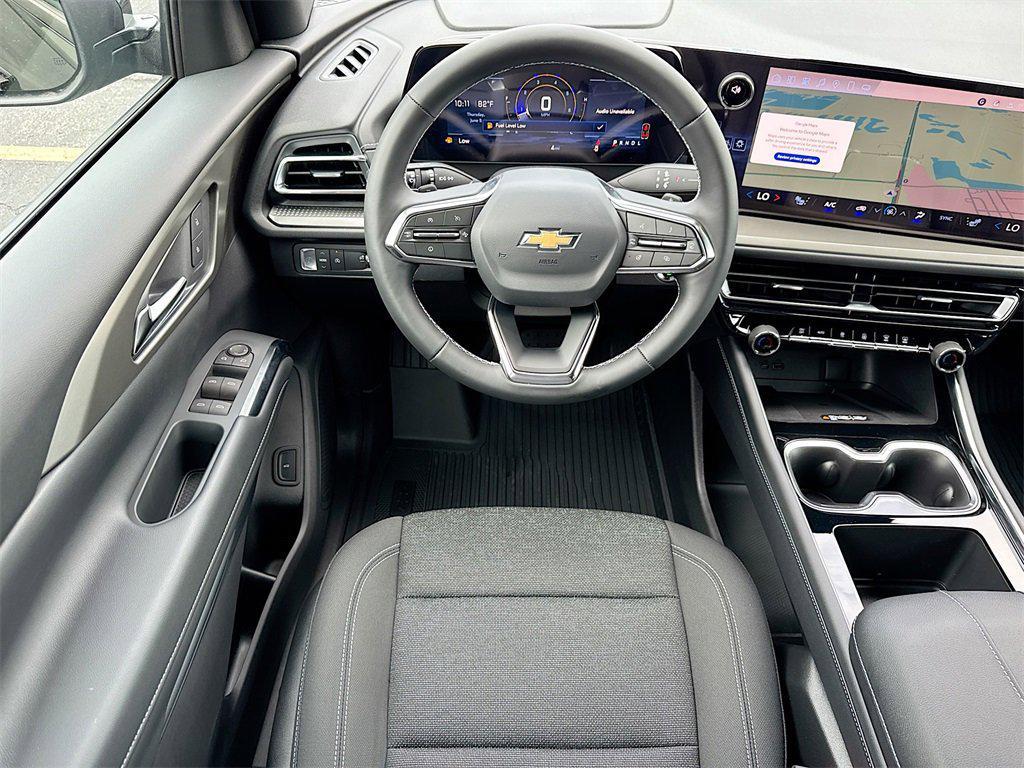 new 2025 Chevrolet Traverse car, priced at $40,795