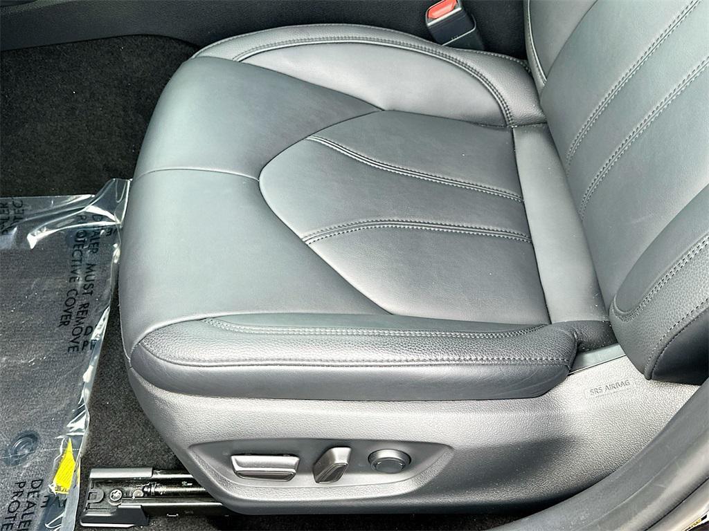 used 2020 Toyota Avalon car, priced at $27,292