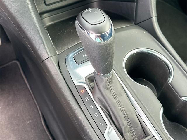 used 2020 Chevrolet Equinox car, priced at $19,999