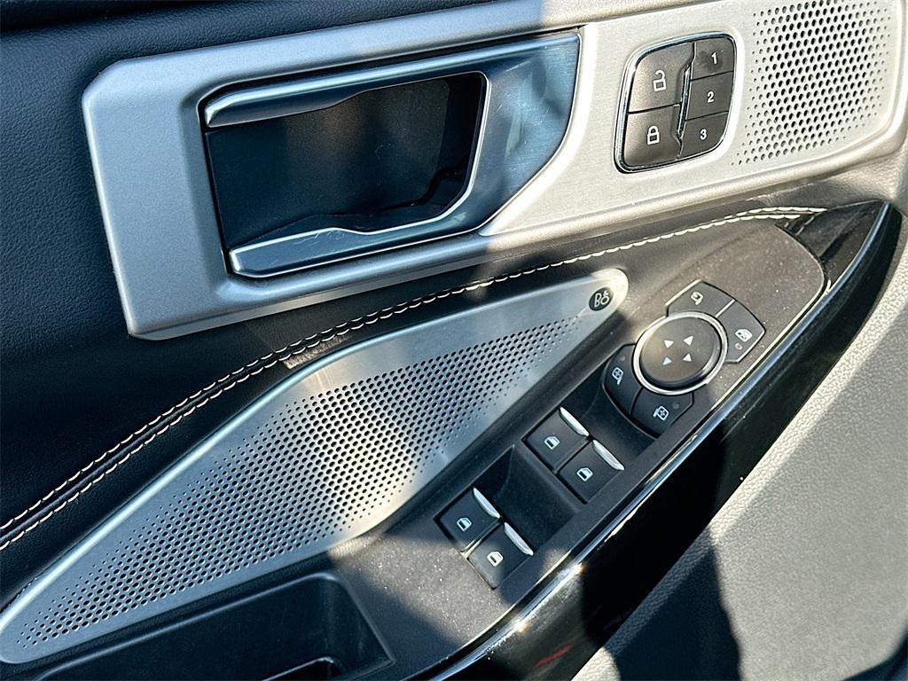 used 2023 Ford Explorer car, priced at $40,495