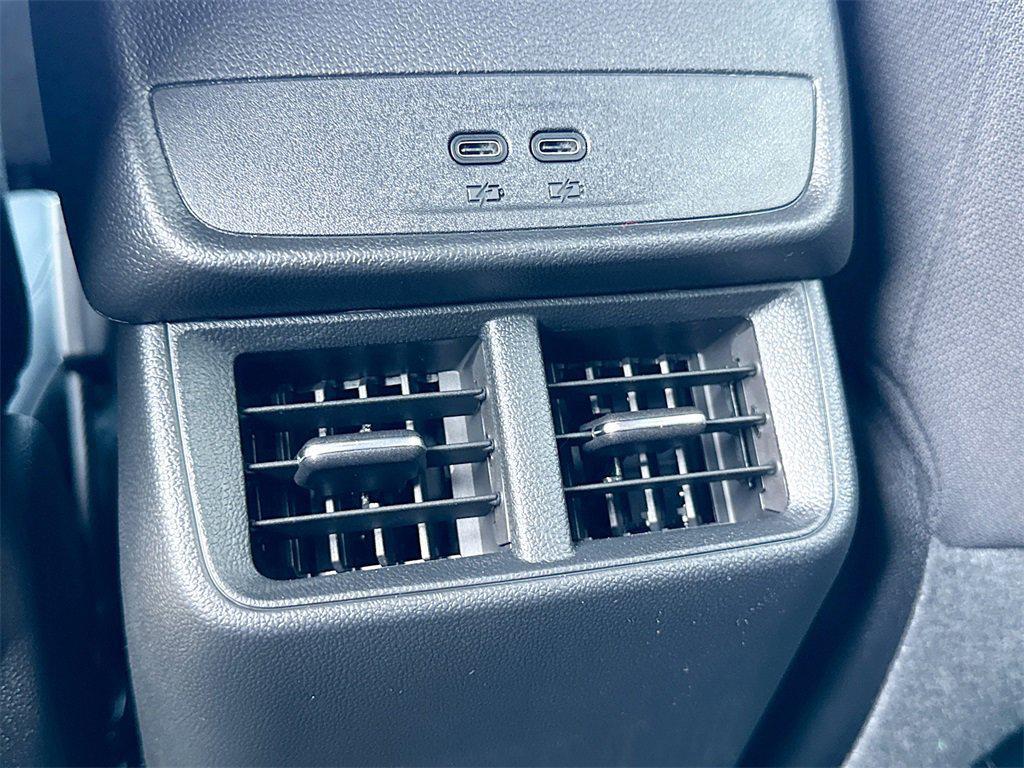 new 2026 Chevrolet Equinox car, priced at $28,745