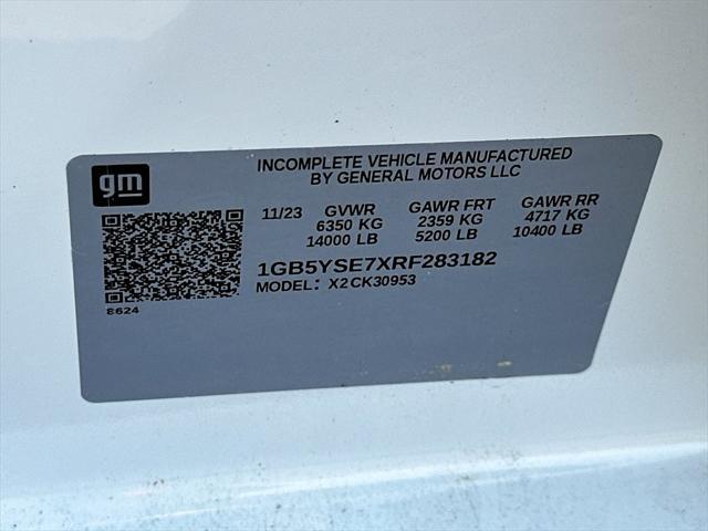new 2024 Chevrolet Silverado 3500 car, priced at $59,996