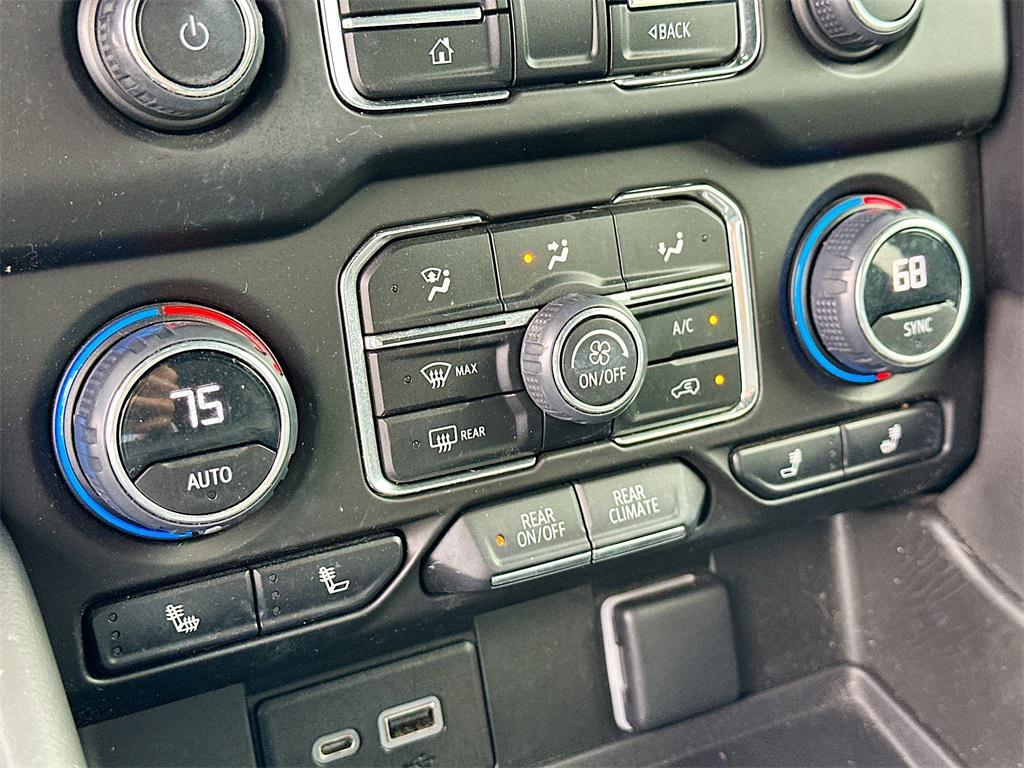 used 2023 Chevrolet Suburban car, priced at $49,952