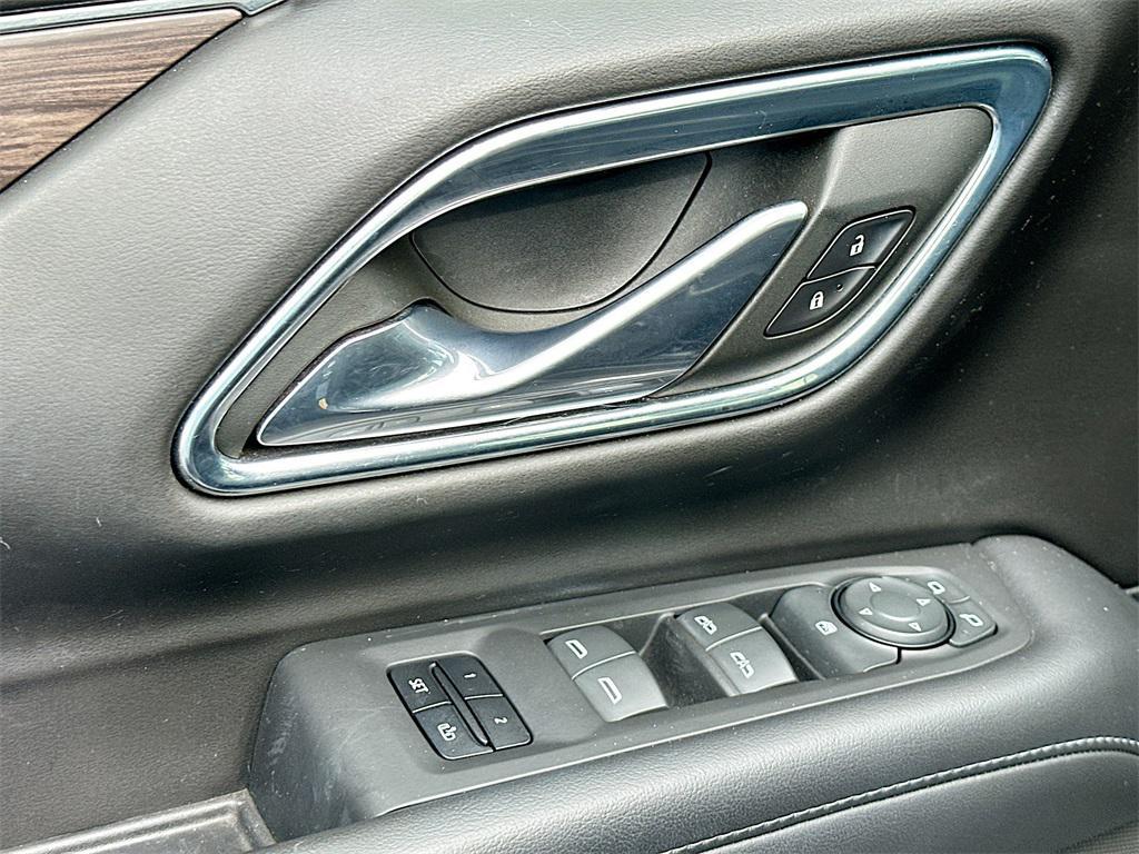 used 2023 Chevrolet Suburban car, priced at $49,952