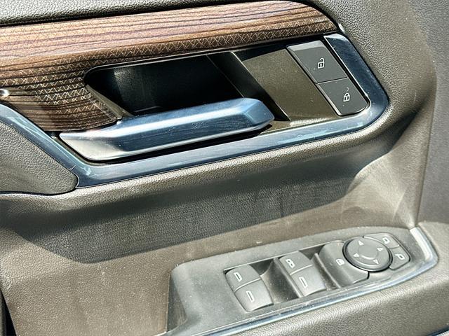 used 2023 Chevrolet Silverado 1500 car, priced at $42,991