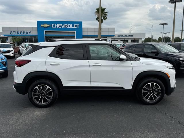 new 2025 Chevrolet TrailBlazer car, priced at $27,575