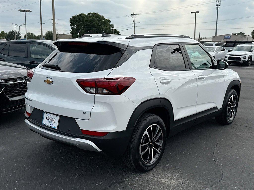 new 2025 Chevrolet TrailBlazer car, priced at $27,075