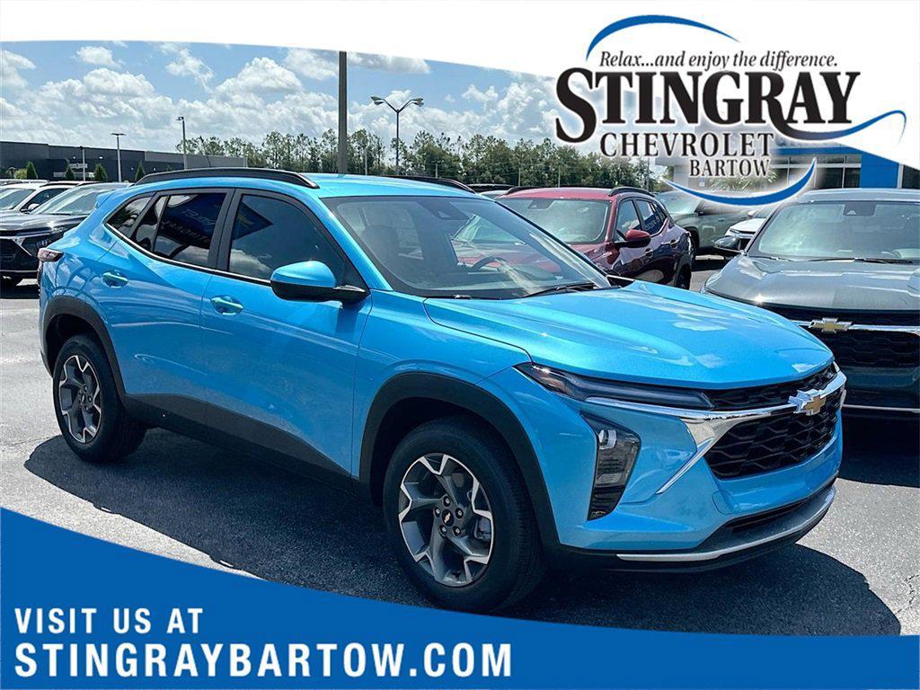 new 2025 Chevrolet Trax car, priced at $23,880