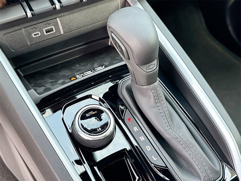 new 2025 Chevrolet Colorado car, priced at $51,715