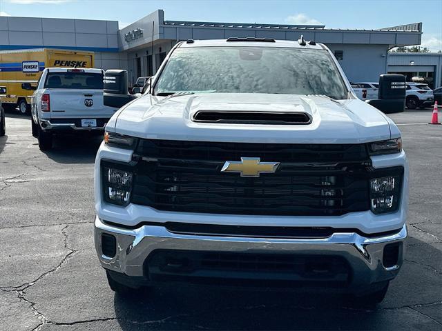 new 2025 Chevrolet Silverado 3500 car, priced at $73,311