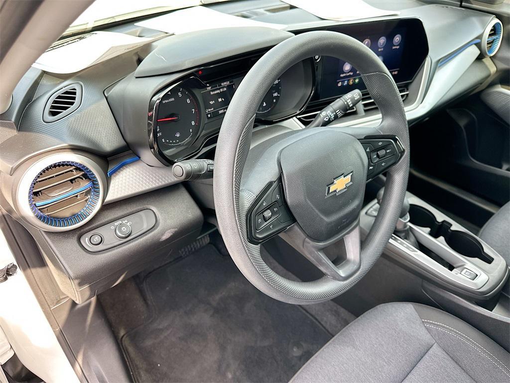 used 2024 Chevrolet Trax car, priced at $20,998