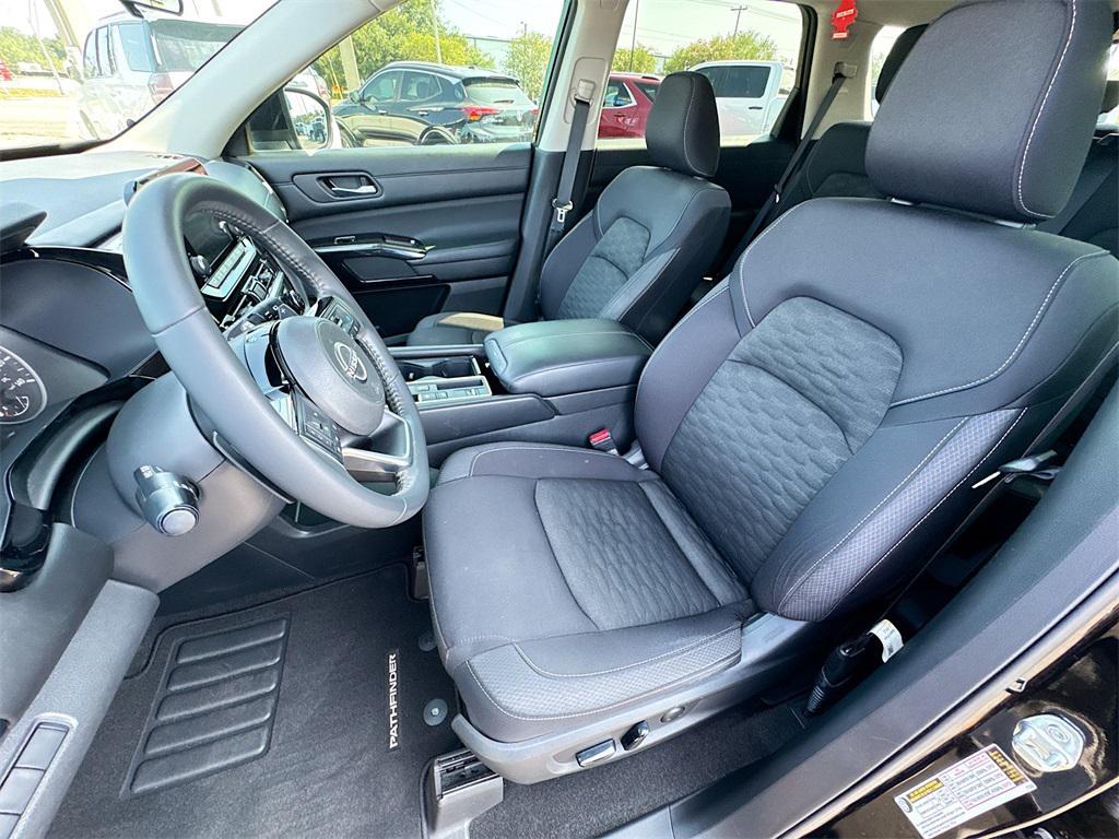 used 2022 Nissan Pathfinder car, priced at $25,495