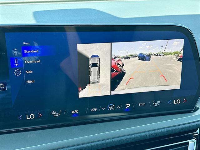 new 2025 Chevrolet Traverse car, priced at $42,945