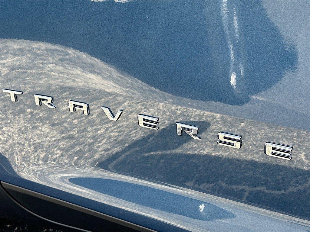 new 2026 Chevrolet Traverse car, priced at $42,695