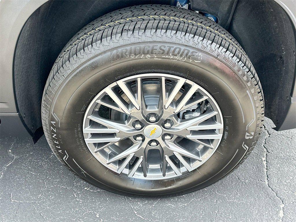 new 2026 Chevrolet Traverse car, priced at $42,695