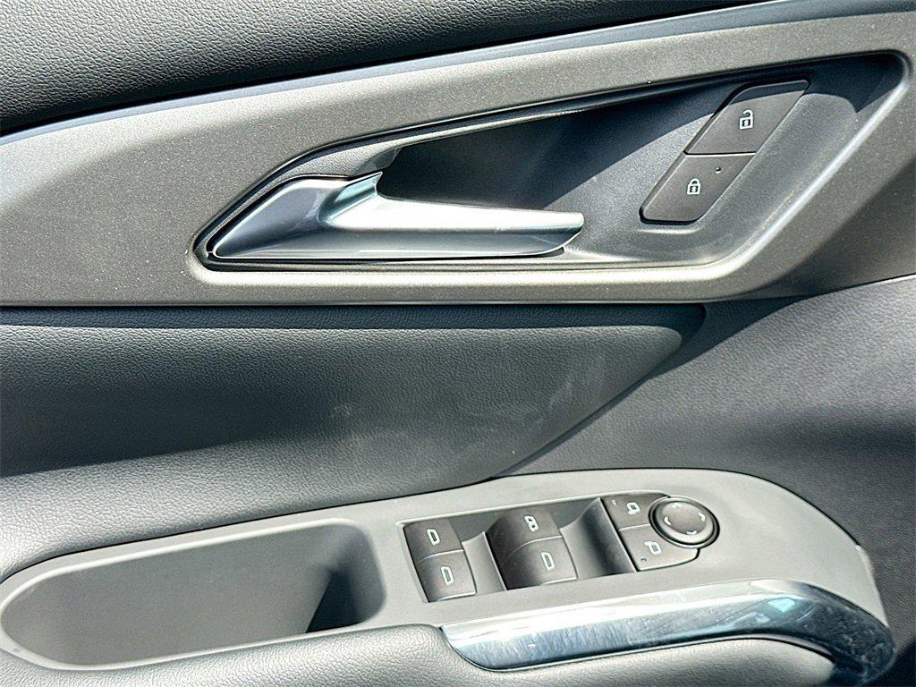 new 2026 Chevrolet Traverse car, priced at $42,695