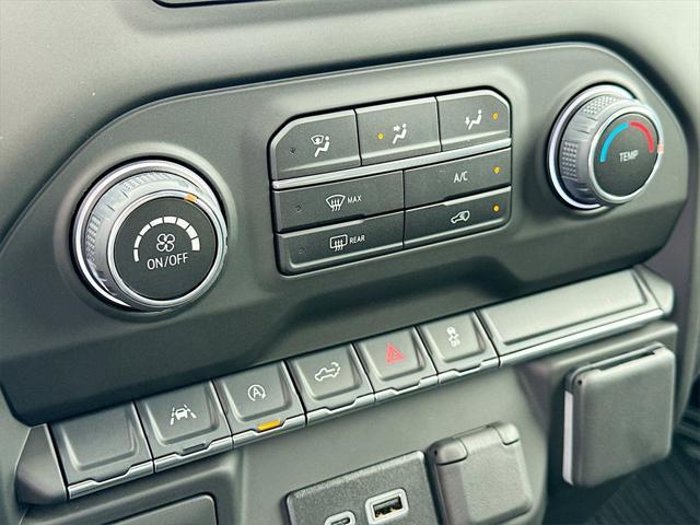 new 2025 Chevrolet Silverado 1500 car, priced at $44,190