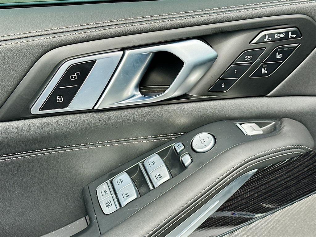 used 2025 BMW X7 car, priced at $94,899