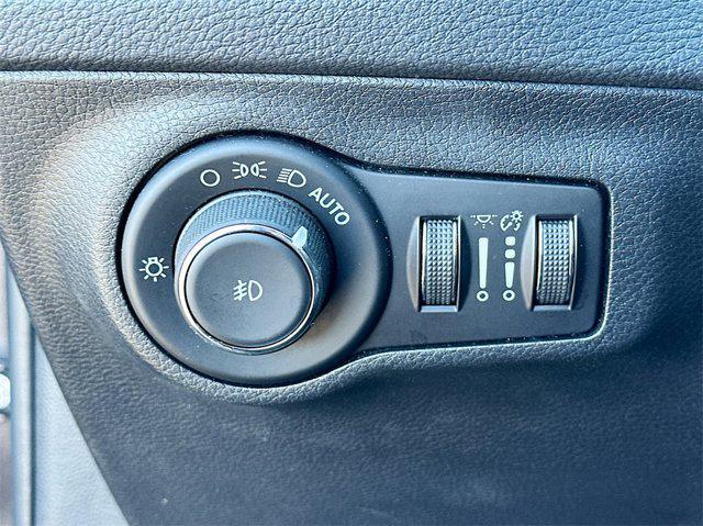 used 2021 Jeep Compass car, priced at $17,899