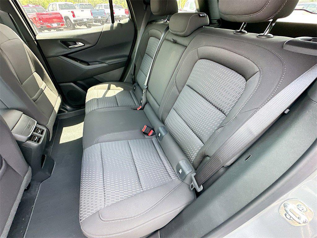 new 2026 Chevrolet Equinox car, priced at $28,745