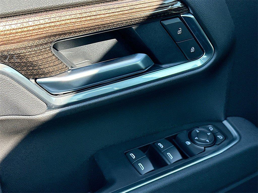 new 2025 Chevrolet Silverado 1500 car, priced at $51,765