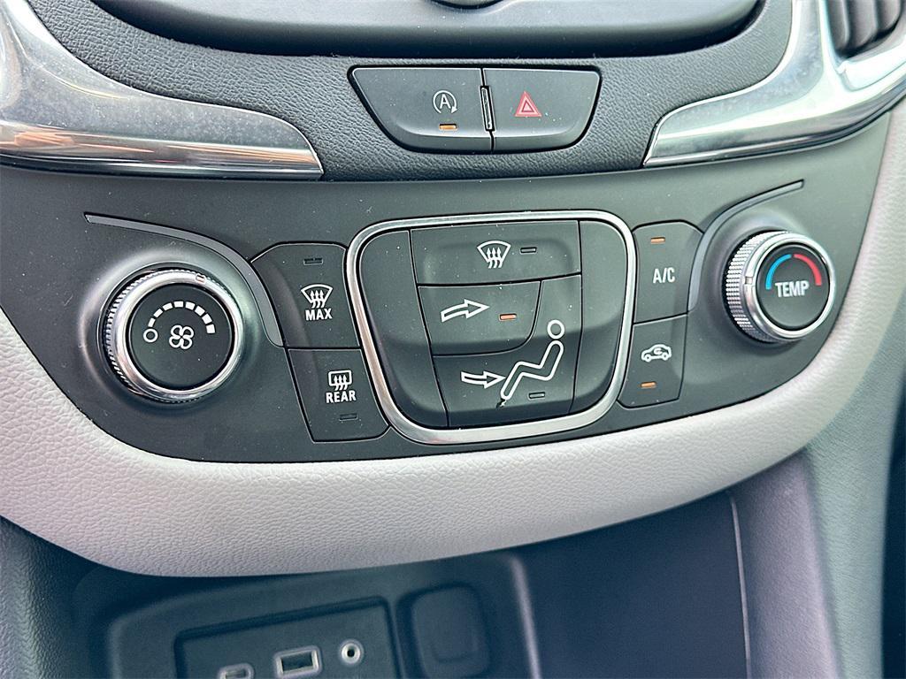 used 2023 Chevrolet Equinox car, priced at $20,999