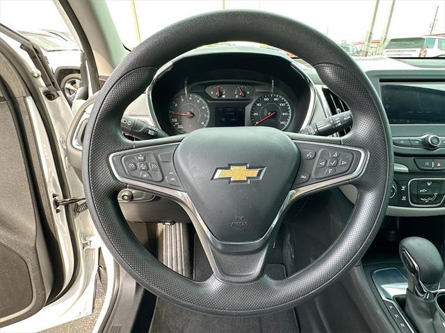 used 2023 Chevrolet Equinox car, priced at $22,999