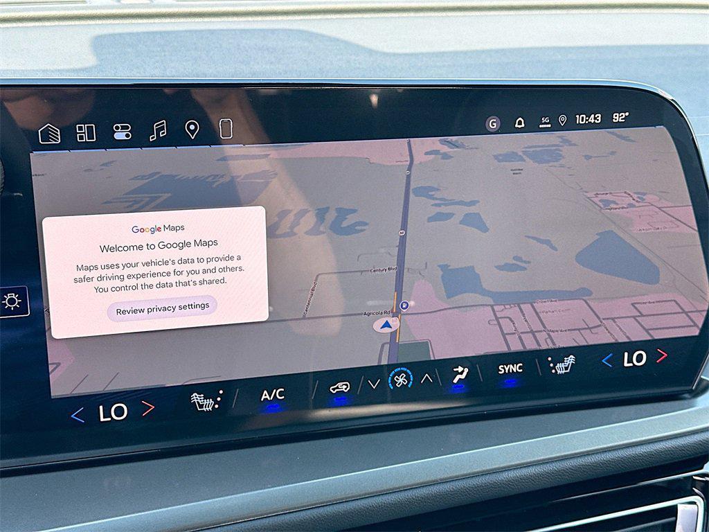 new 2026 Chevrolet Traverse car, priced at $45,215