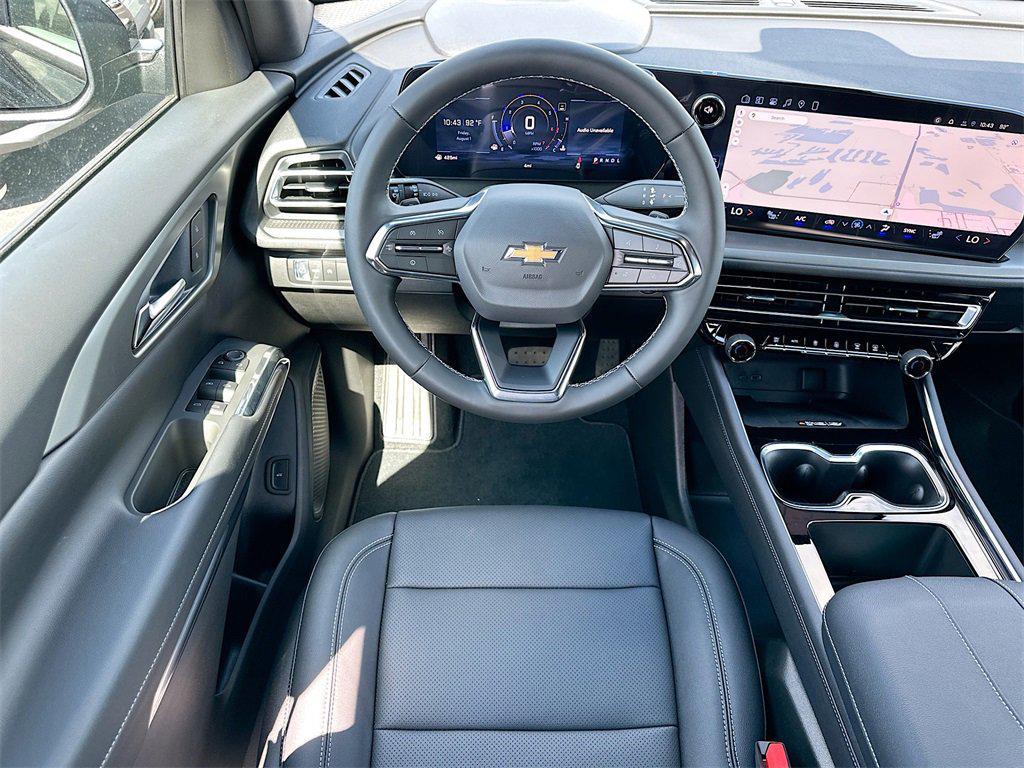 new 2026 Chevrolet Traverse car, priced at $45,215