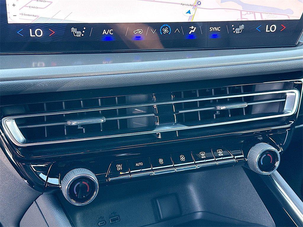 new 2026 Chevrolet Traverse car, priced at $45,215