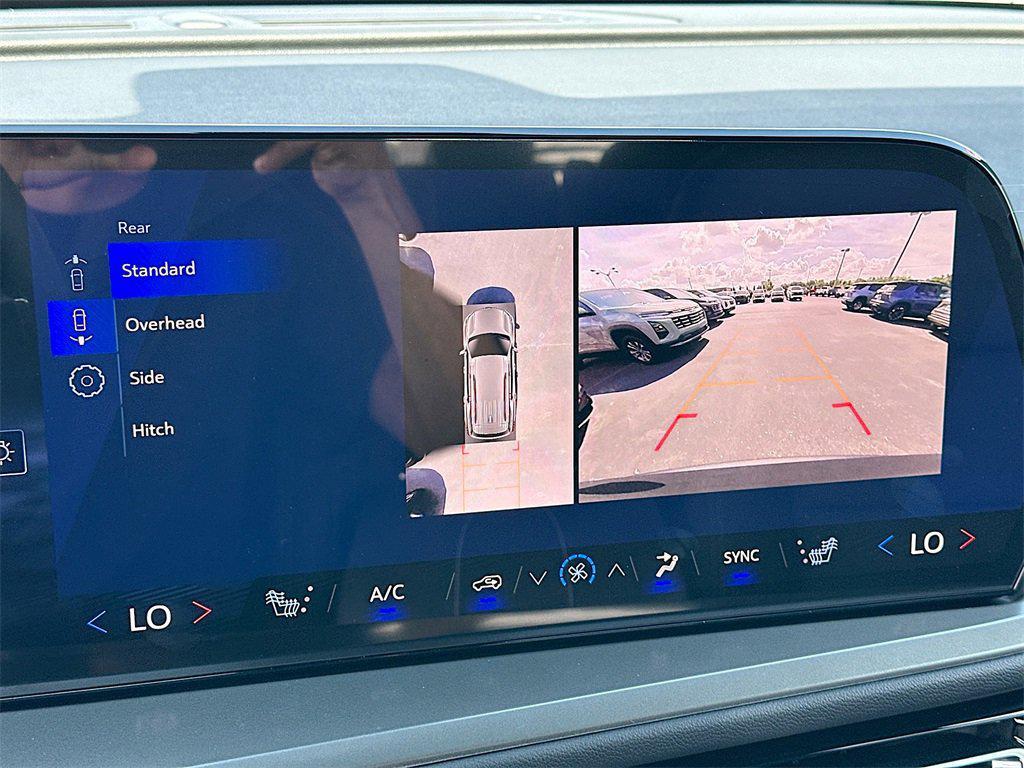 new 2026 Chevrolet Traverse car, priced at $45,215