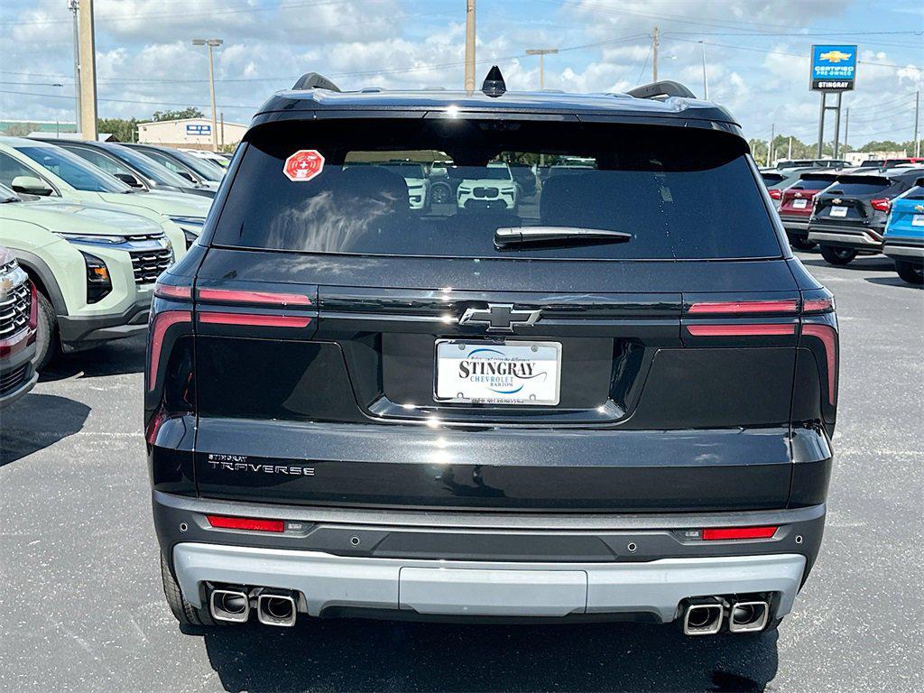 new 2026 Chevrolet Traverse car, priced at $45,215