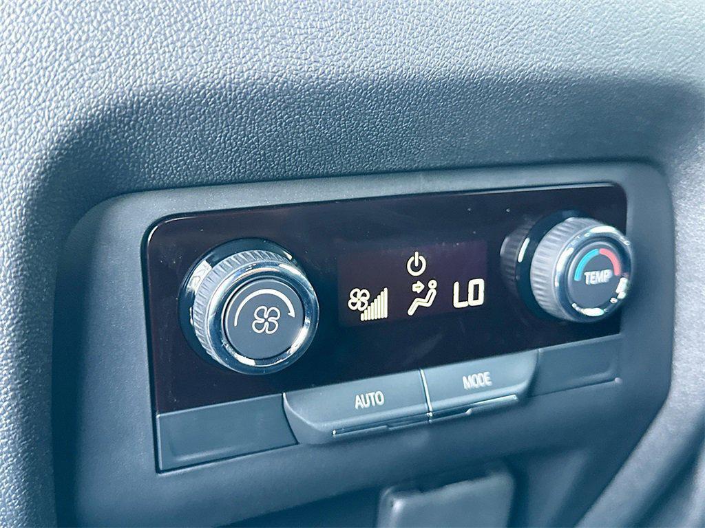 new 2026 Chevrolet Traverse car, priced at $45,215