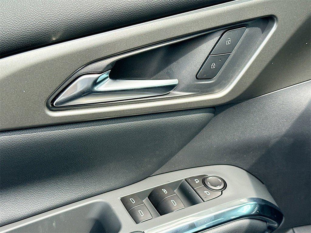 new 2026 Chevrolet Traverse car, priced at $44,345