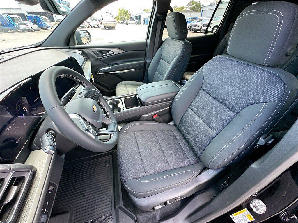 new 2026 Chevrolet Traverse car, priced at $44,345