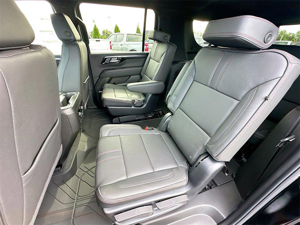 new 2026 Chevrolet Suburban car, priced at $77,220