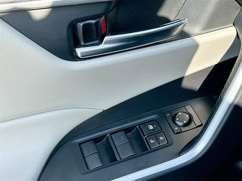 used 2021 Toyota RAV4 car, priced at $25,795