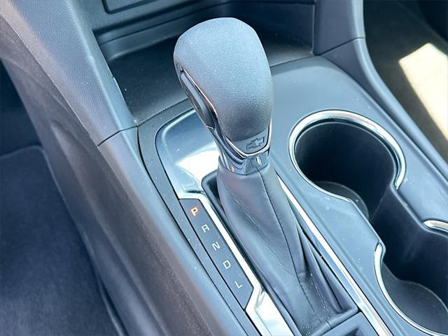 used 2023 Chevrolet Equinox car, priced at $26,999