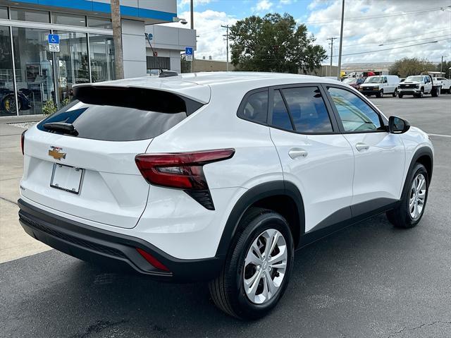 new 2025 Chevrolet Trax car, priced at $21,890