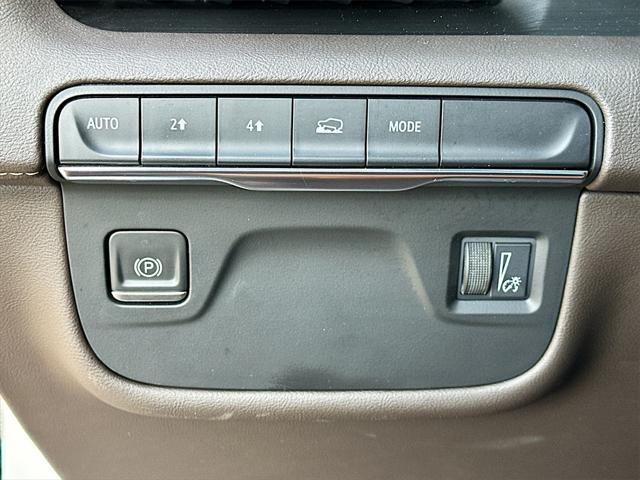 used 2022 Cadillac Escalade car, priced at $59,999