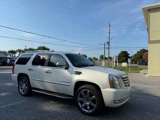 used 2007 Cadillac Escalade car, priced at $6,950