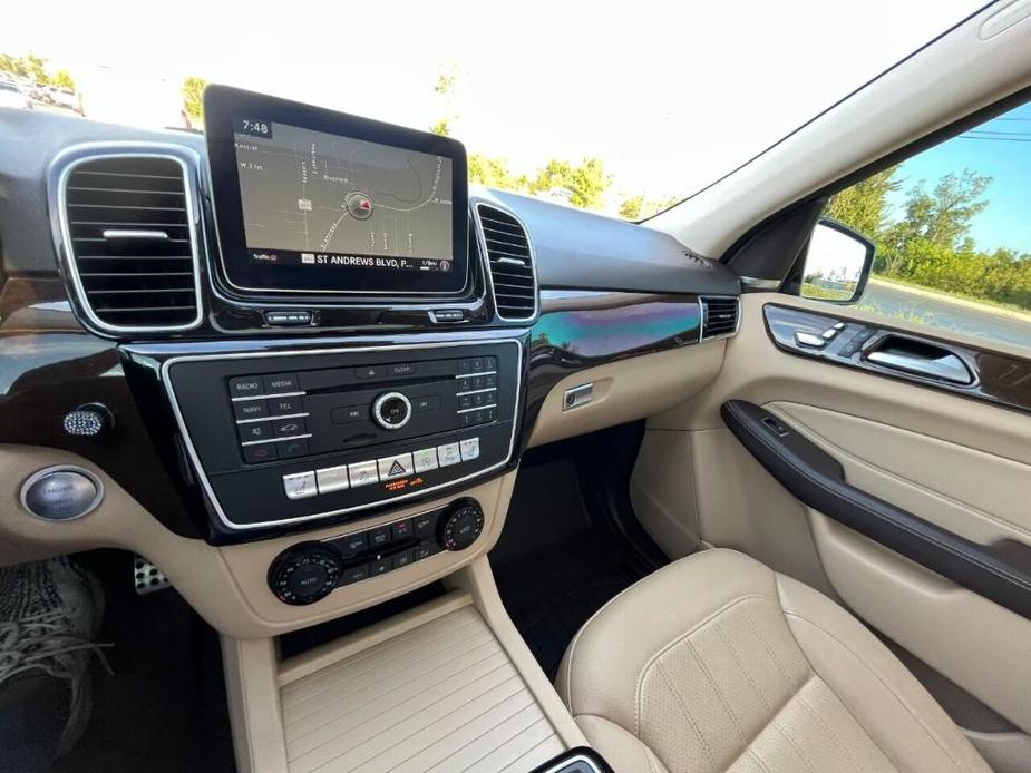 used 2019 Mercedes-Benz GLE 400 car, priced at $23,999