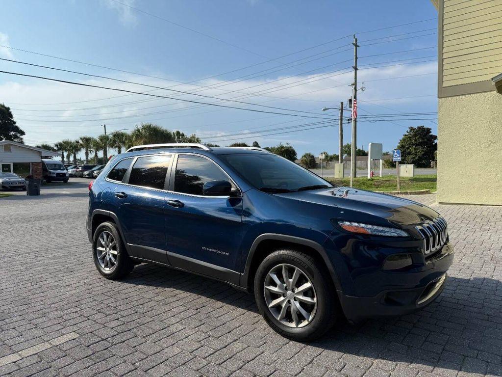used 2018 Jeep Cherokee car, priced at $13,570