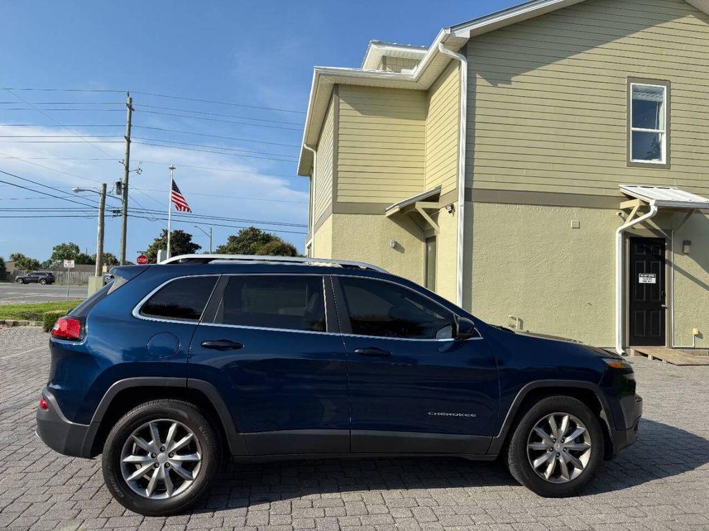used 2018 Jeep Cherokee car, priced at $13,570