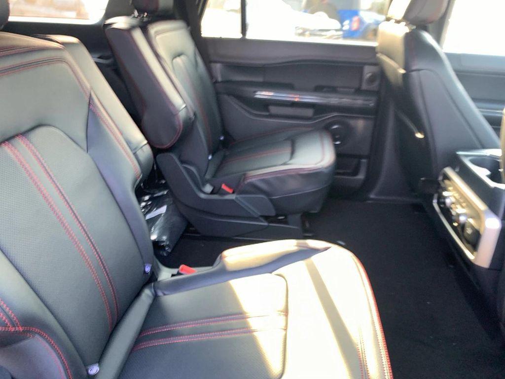 new 2024 Ford Expedition car, priced at $67,670