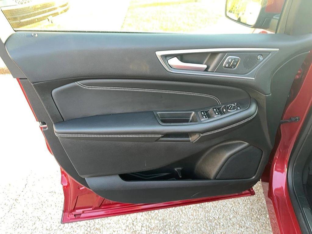 used 2024 Ford Edge car, priced at $32,995