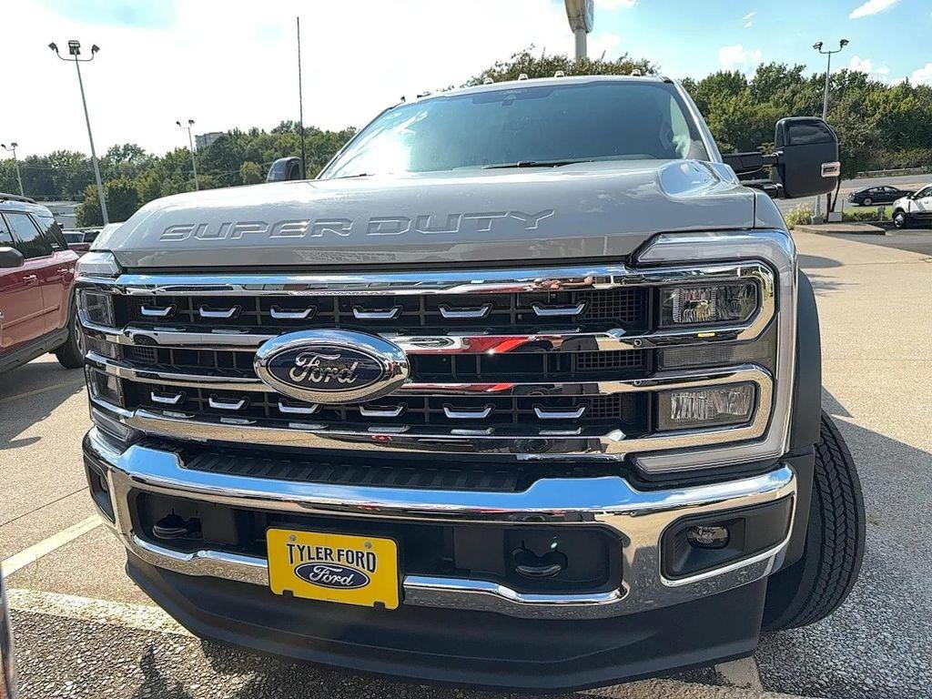 new 2025 Ford F-450 car, priced at $99,995