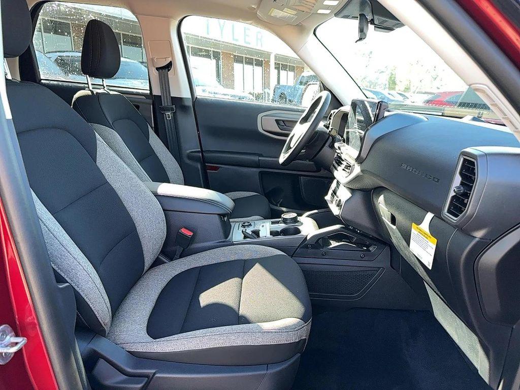 new 2025 Ford Bronco Sport car, priced at $34,388