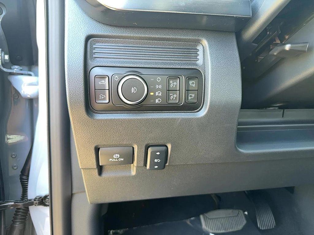 new 2025 Ford F-350 car, priced at $91,600