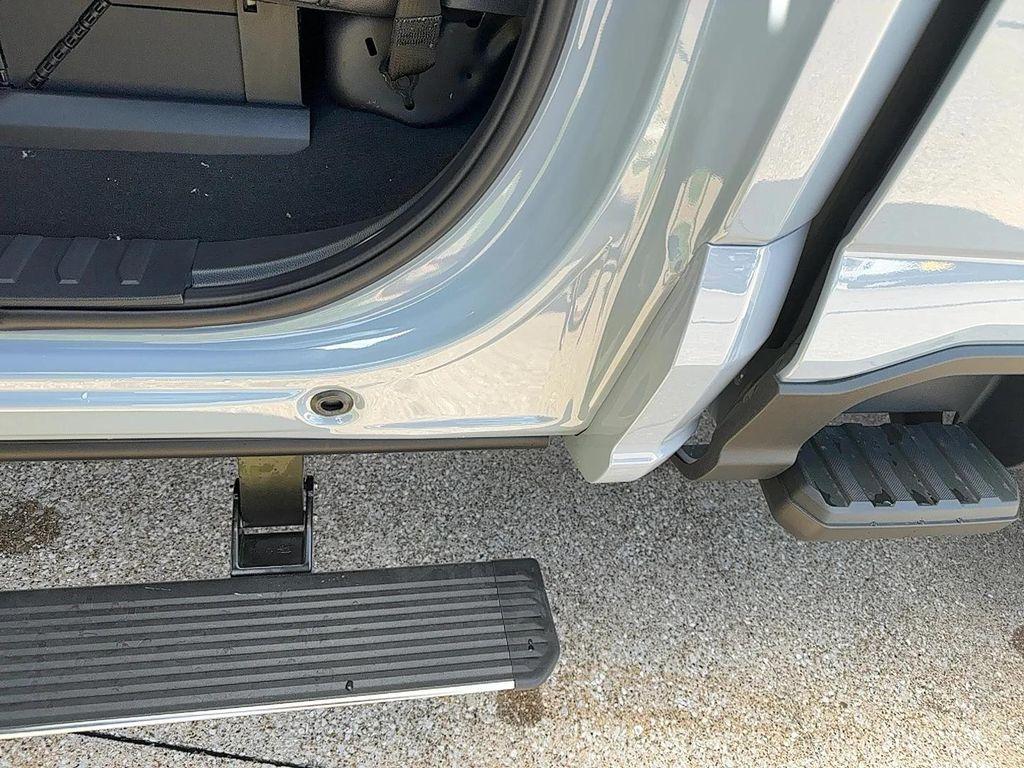 new 2025 Ford F-350 car, priced at $91,600